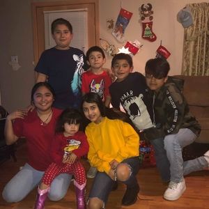 Meet your Posher, Sandy